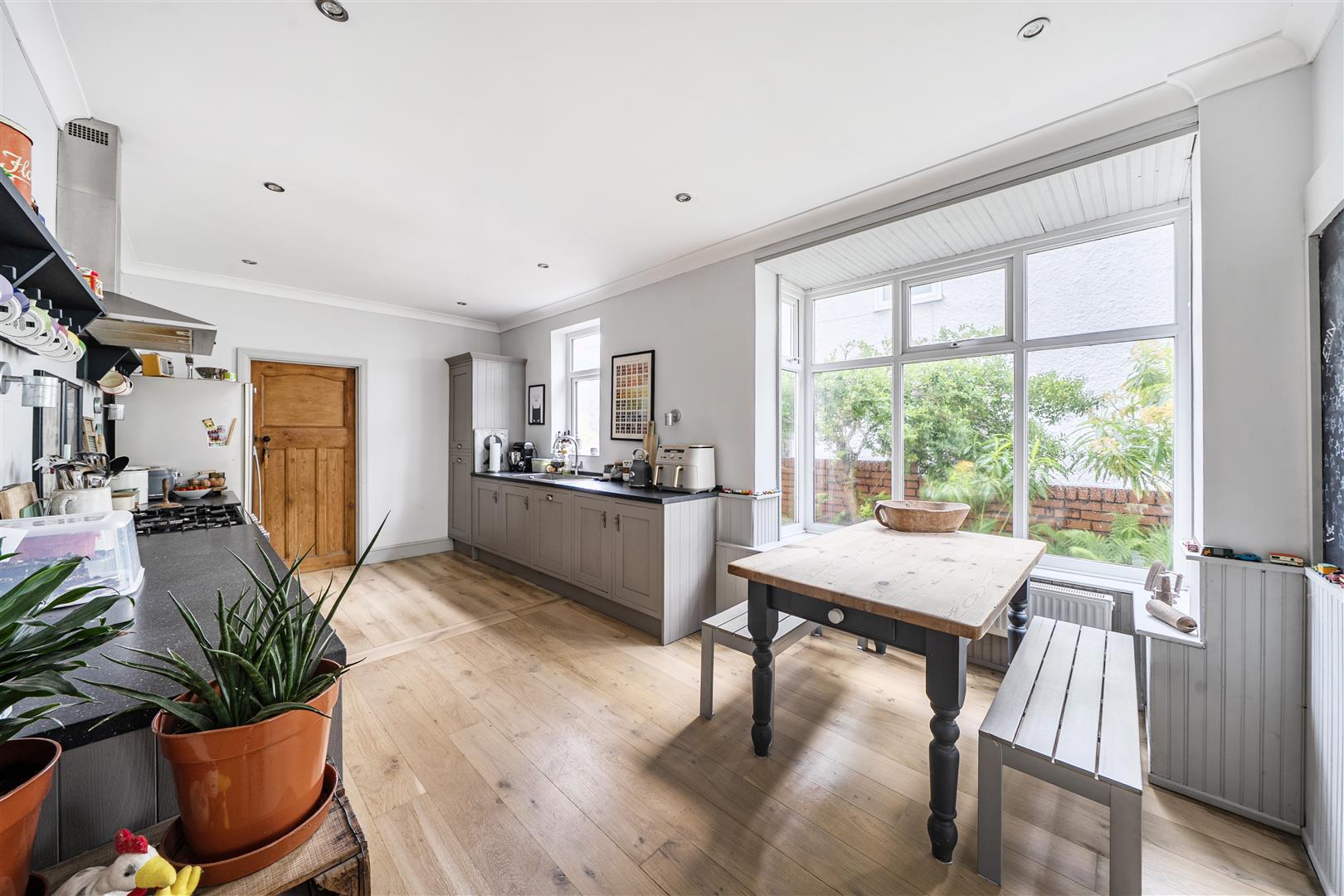 Glanbrydan Avenue, Uplands, Swansea, SA2 0JH